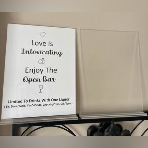 Table Signs - Picture 3 of 6